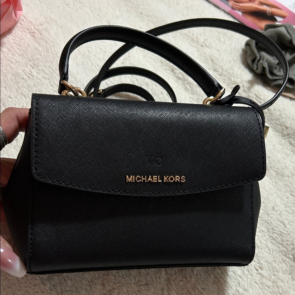 New Michael Kors Black Mini Bag